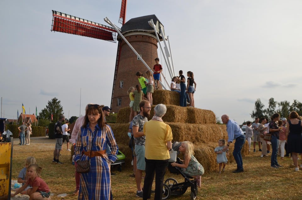 De stropiramide voor de molen is elk jaar een klassieker.