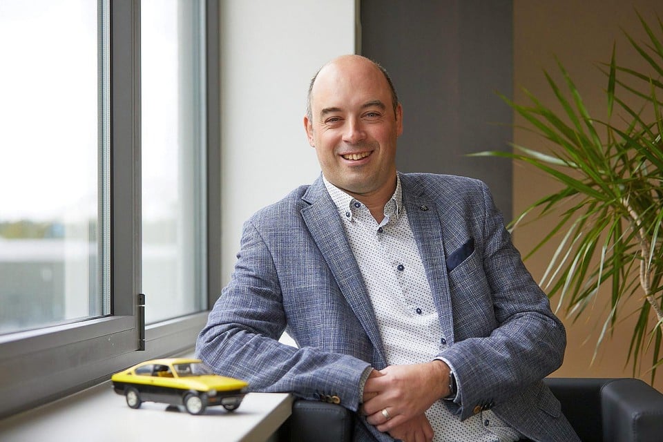 Zaakvoerder Kristof Verhoeven helpt met Drive IT om bedrijven altijd via de cloud bereikbaar te houden.