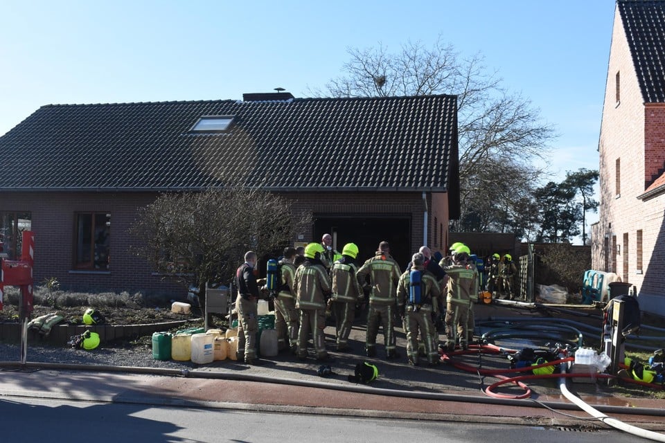 De woning is tijdelijk onbewoonbaar.