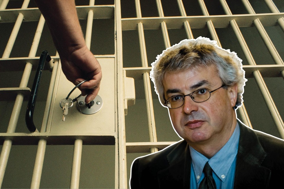 Rudy Verelst, forensisch psychiater aan het UZ Leuven: “Een kind aanvallen getuigt van weinig evenwaardigheid. Je moet niet sterk zijn, niet leep en niet veel durf vertonen.”