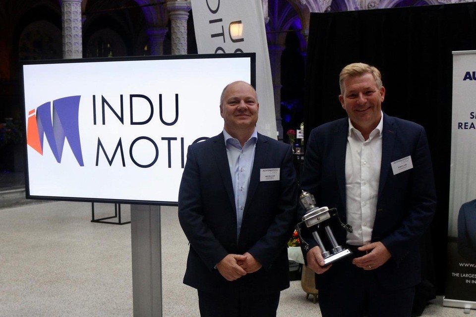 InduMotion-voorzitter Hugues Maes (l.) en Robotland-initiatiefnemer Luc Van Thillo.