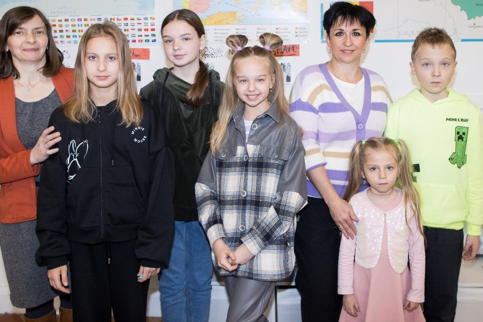 Hulp in het Oekraïens voor deze vluchtelingenkinderen in De Wonderboom  