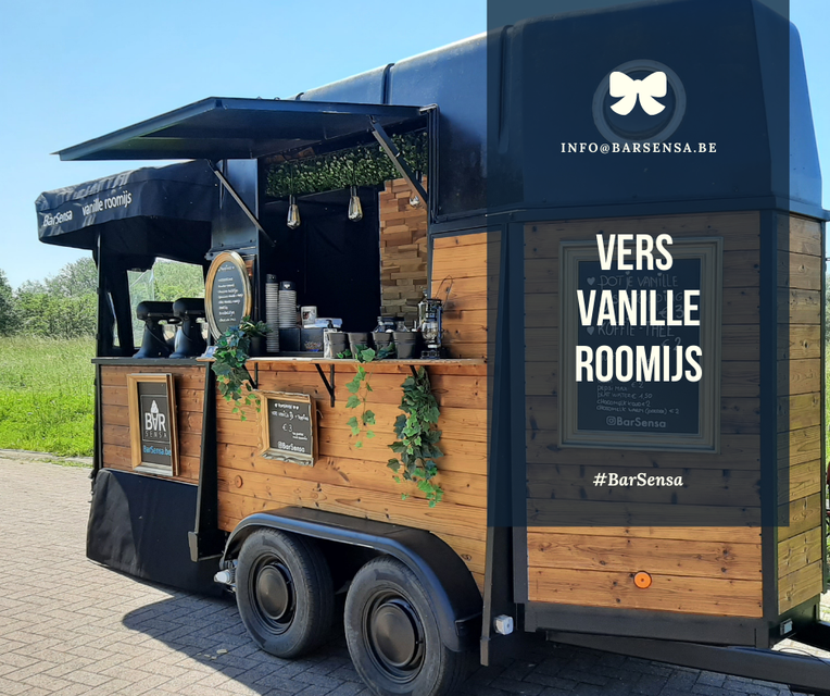 Inge en Geert bouwden een paardentrailer volledig zelf om tot een mobiele ijs- en koffiebar.