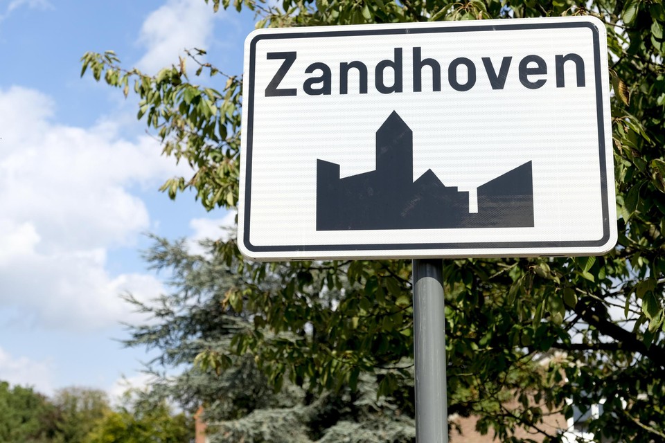 Sommige oppositieraadsleden vinden dat zij onvoldoende geïnformeerd worden.