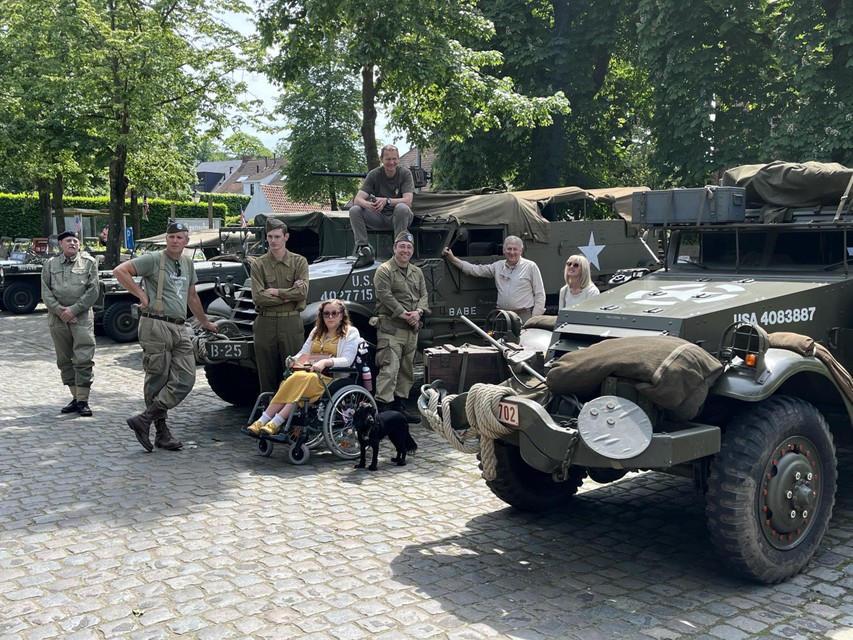 Er waren ook heel wat historische militaire voertuigen te bewonderen tijdens de herdenking van 80 jaar bevrijding in Gierle.