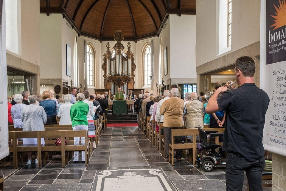 Welke mogelijkheden zijn er nog naast de kerkdiensten?