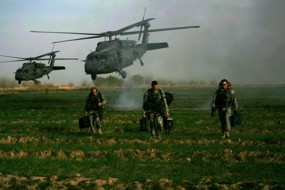 File foto di elicotteri Black Hawk in Afghanistan. 