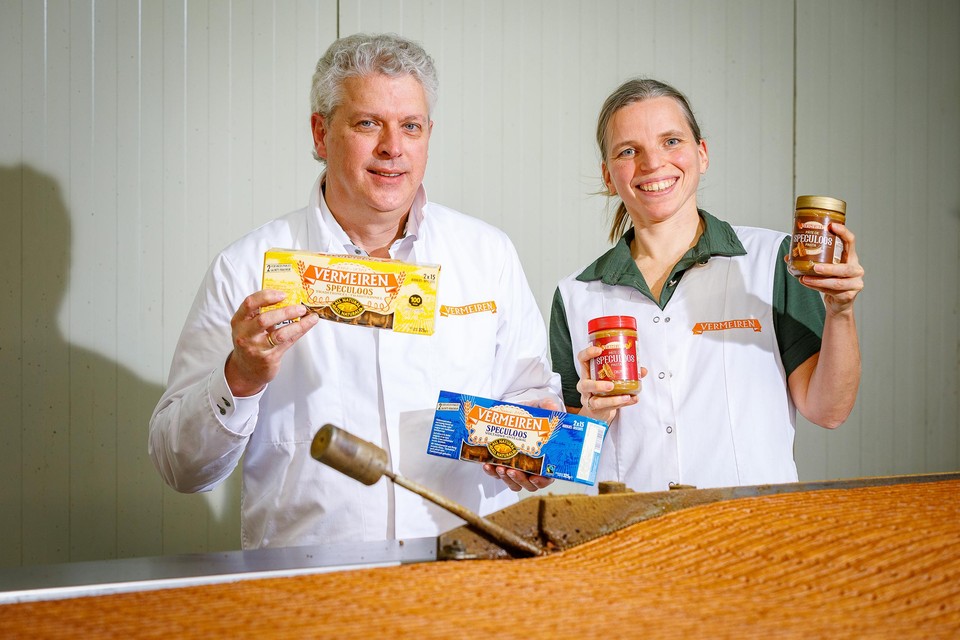 Commercieel directeur Steven Vavedin met zijn assistente Els Barbier.