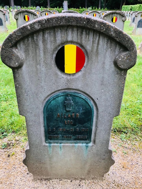 Het graf van Leo Allaer op het Schoonselhof 