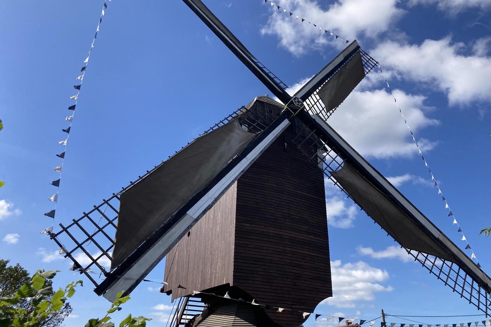 Tijdens de wandeltocht kan de Haenvense molen in Zittaart bezocht worden. 