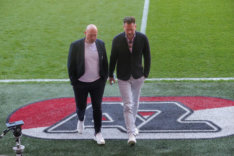 RSCA Futures head coach Robin Veldman pictured during a soccer match  between RSC Anderlecht Futures