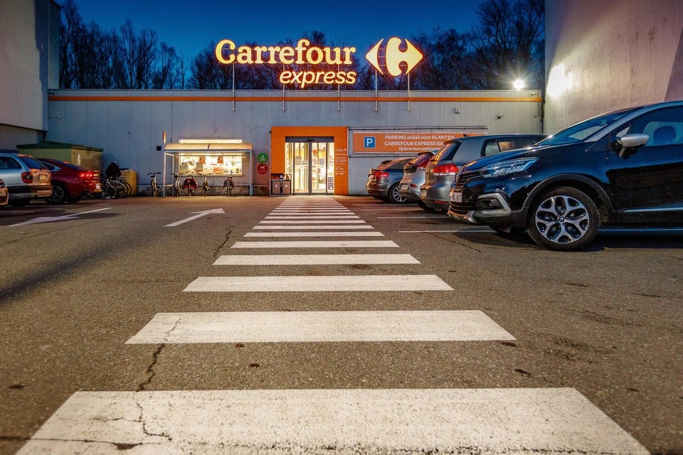 De feiten speelden zich begin februari af in deze vestiging van Carrefour Express op de Battelsesteenweg in Mechelen.