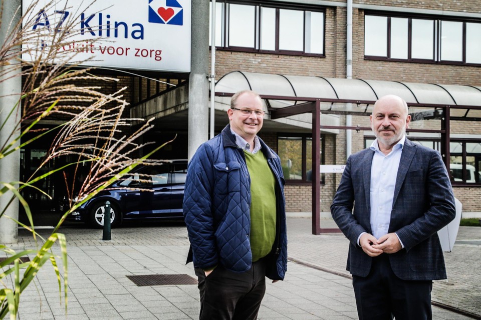Essens burgemeester Gaston Van Tichelt (CD&V) en algemeen directeur dr. Joost Baert van AZ Klina zitten op één lijn wat betreft de uitbouw van het Zorgpunt op de grens Essen-Roosendaal.