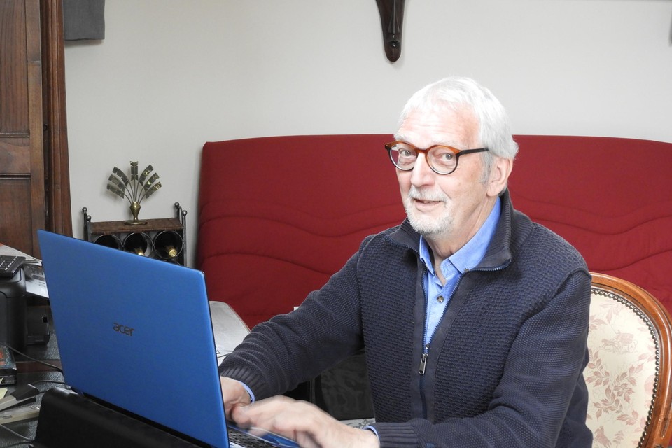 Voorzitter Louis Fret van de gemeentelijke seniorenraad pleit voor meer buurtzorg en sociaal contact.
