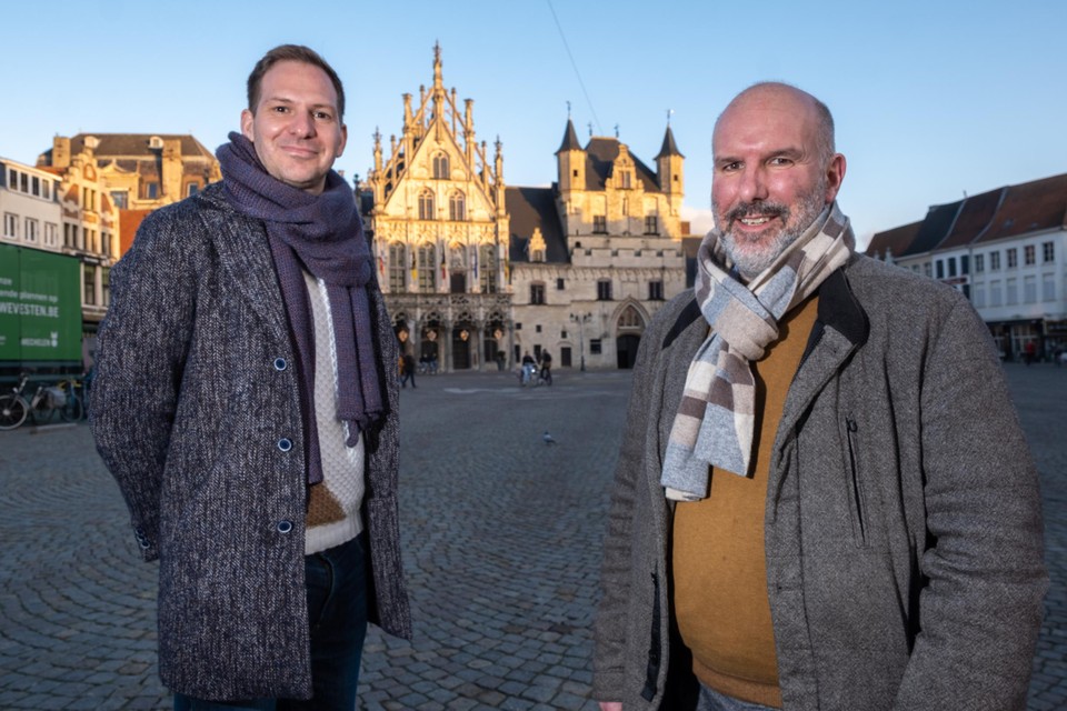 Oppositieleiders Thijs Verbeurgt en Marc Hendrickx. 