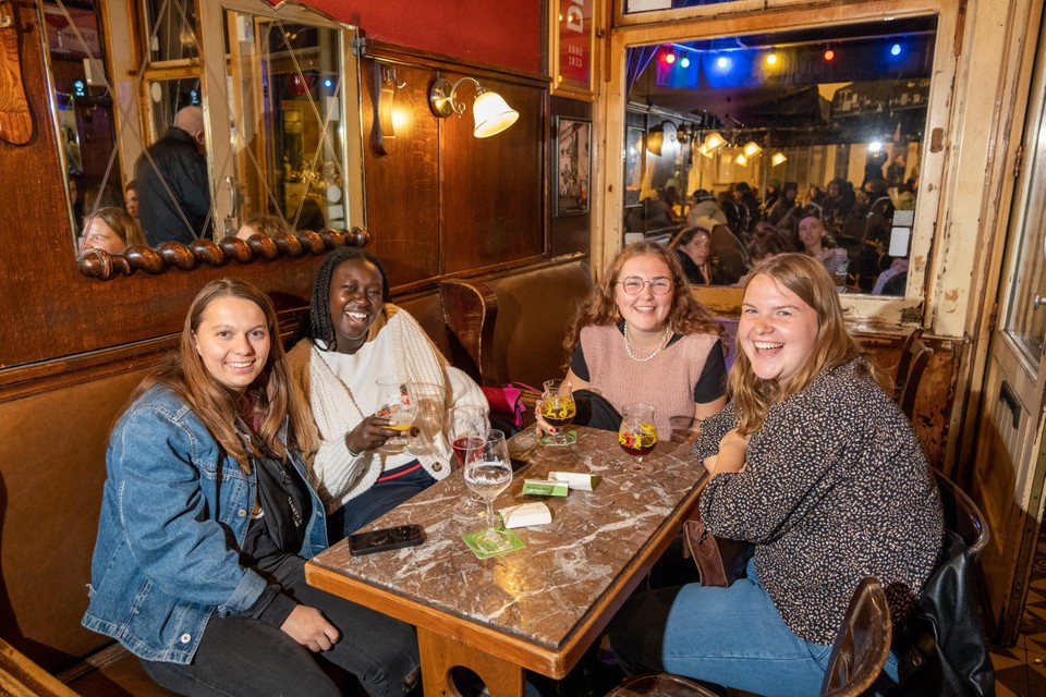 Stefanie, Anita, Emma en Sien. 