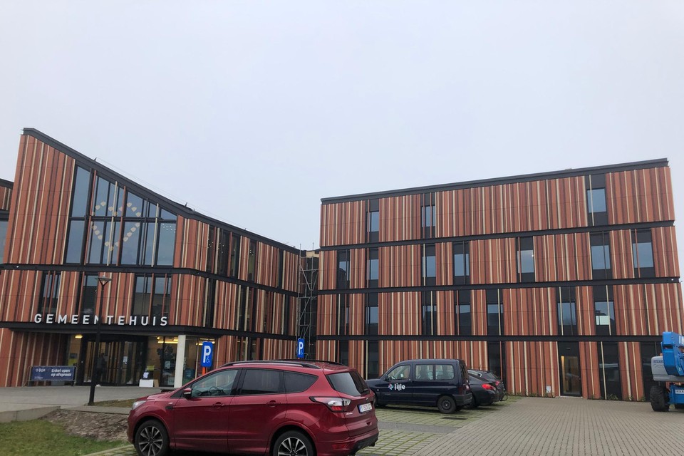 Het OCMW in Lille palmt vanaf maandag 1 maart een deel van de tweede vleugel van het gemeentehuis in.