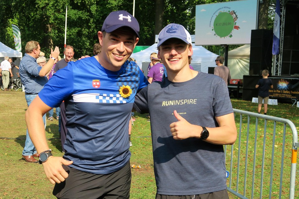 Twee van de helden van de vorige editie Ultraloper Jeff Verstreken en politiecommissaris Tim De Vos.