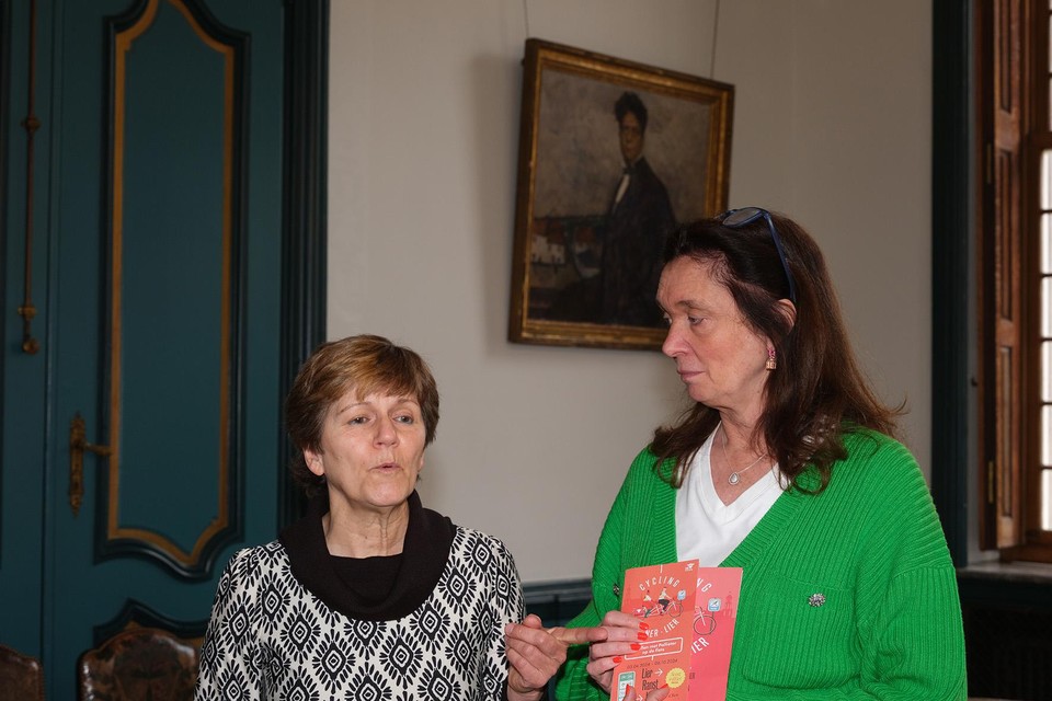 Monique Daems (Visit Lier) en Ilse Lambrechts, schepen van Toerisme.