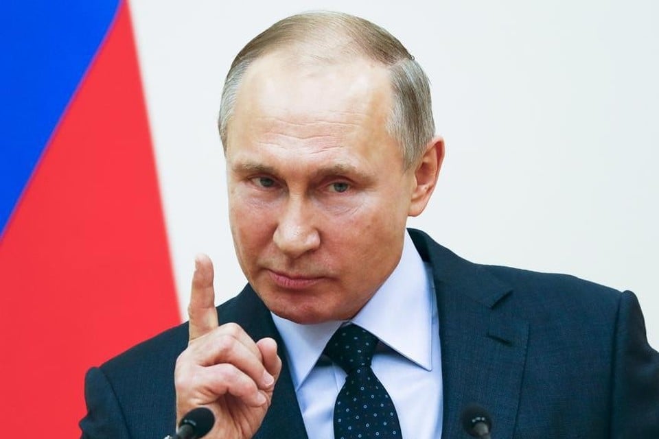 “De auteur is een nobody, maar hij schrijft wat het Kremlin hem dicteert. Dat is Poetins stem.”